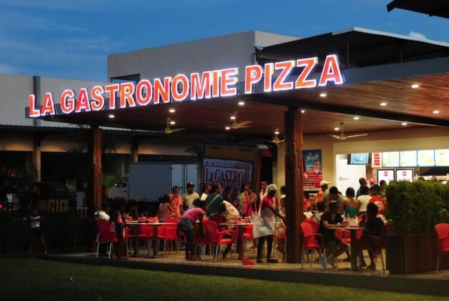 La Gastronomie Pizza Pizzeria Restaurant Patisserie Glace Tana Madagascar